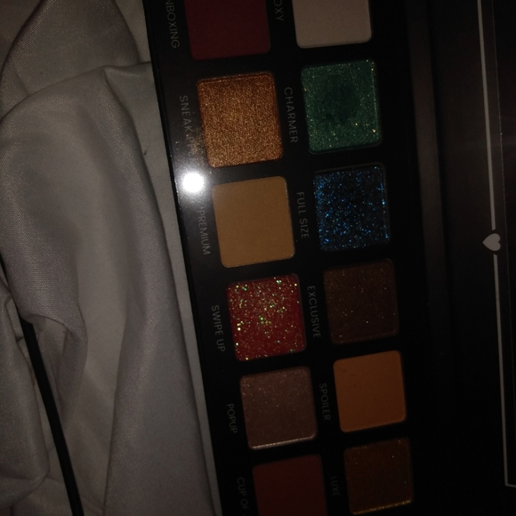 Makeup NEW - Picture 8 of 8